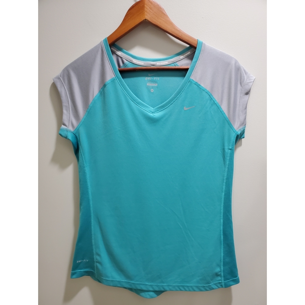 Nike Running Dri-Fit Top, Size Medium